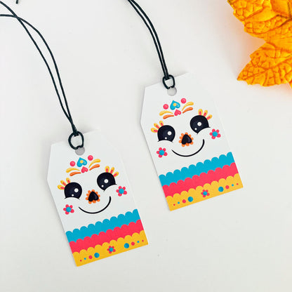 Etiquetas de Halloween colgantes